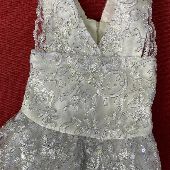 Small pet wedding dress + veil π3 items for $20π - Picture 3 of 7